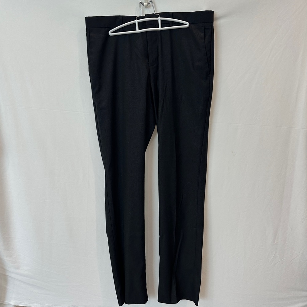 Perry Ellis Slim Fit Men’s Dress Pants